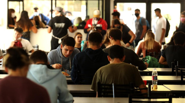 El Comedor Universitario de la UNLP tendrá un 40% de descuento con Cuenta DNI