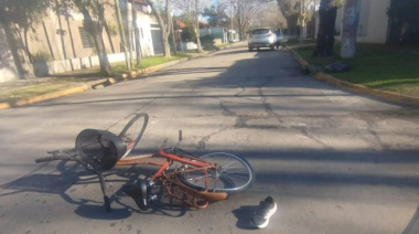 City Bell: una mujer murió tras chocar en bicicleta con una Renault Captur
