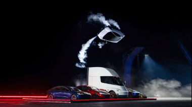 Elon Musk presentó el Tesla volador y lanzó una advertencia: “El éxito no está garantizado”