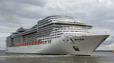 Cagliardi trabaja para que Berisso reciba cruceros y se convierta en un destino turístico