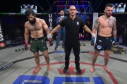 Abdoul Abdouraguimov le ganó a Pepi Staropoli la pelea estelar del PFL Europe en un combate de gladiadores