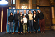 Alak completó la entrega de más de mil escrituras a familias de La Plata