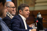Espionaje ilegal: Kicillof analiza una denuncia penal tras ser espiado por la SIDE libertaria