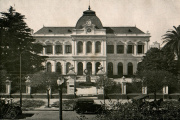 La Universidad Nacional de La Plata conmemora 120 años de trayectoria