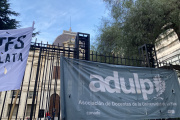 Docentes de la UNLP confirmaron un paro de 48 horas y convocan a asamblea