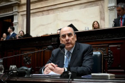 Francos defiende la gestión en Diputados: respuestas por discapacidad, crisis del fentanilo y situación del Garrahan