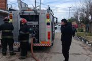 Fuego en Villa Argüello: un incendio consumió una vivienda en plena mañana del sábado