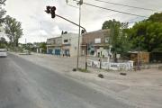 La Plata: buscan al automovilista que atropelló a un motociclista y escapó tras el choque
