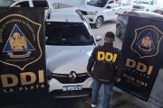 Allanamientos en Berisso: hallan vehículos robados en un taller mecánico