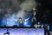 Bizarrap hizo historia en el Halftime show de la NFL en el Bernabéu junto a Daddy Yankee