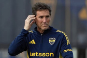 Claudio Úbeda seguirá como entrenador de Boca en 2026
