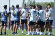 Boca Juniors inició la pretemporada con más de 20 jugadores trabajando aparte en Ezeiza