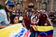 Venezolanos en La Plata piden calma y organización ante la crisis en Venezuela
