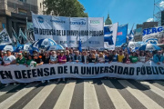 Conflicto por el financiamiento universitario: convocan a paros docentes de una semana