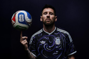 Argentina presentó su nueva camiseta negra para el Mundial 2026