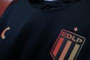 La camiseta negra de Estudiantes ya está a la venta: cuánto cuesta