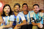 A puro pedal rumbo al Mundial 2026: el desafío viral de un grupo de amigos