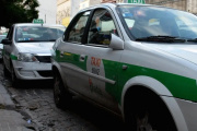 Ya rige el aumento de taxis en La Plata: cuánto cuesta la bajada de bandera