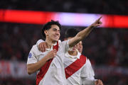 River goleó a Blooming y avanzó a octavos de la Sudamericana como líder de su grupo