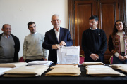 Alak avanza con la licitación pública de los servicios de zanjeo, corte de pasto y barrido