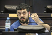 La Cámpora comparó a Kicillof con Vandor: "Nada sin Cristina"