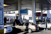 Comenzó a normalizarse la venta de GNC en La Plata tras más de un mes de restricciones