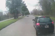 Berisso: el video del fuerte choque entre un micro de la Línea 202 y un Ford Ka