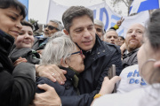 Kicillof dijo que Milei “cruzo un límite” y lanzó su primera frase de campaña: “Aguante Argentina, falta menos”