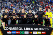 Estudiantes goleó a Universidad Católica y avanzó a cuartos de la Libertadores