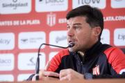 Medina, duro tras la derrota ante Vélez: "Hay futbolistas que están por debajo de sus condiciones"