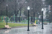 Alerta amarilla por tormentas en La Plata: cuándo llegan y cuáles son las recomendaciones
