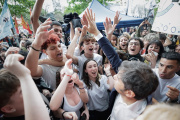 Kicillof participó de la 5° Marcha Federal Universitaria: “Milei va a contramano de lo que pasa en el mundo, es un idiota”