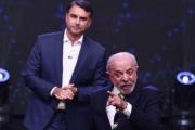 Lula y Flávio Bolsonaro se cruzaron en el debate presidencial antes del balotaje en Brasil