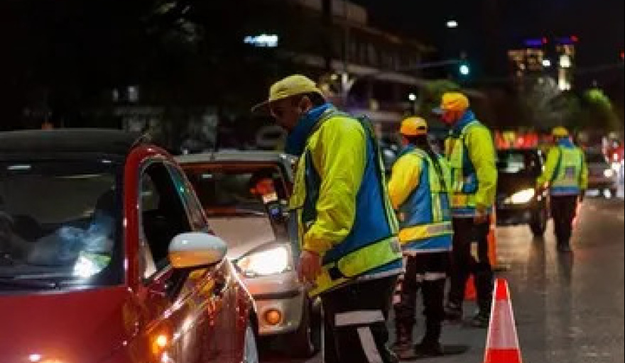Atropelló a un policía en la Autopista La Plata-Buenos Aires y dio 1,82 de alcohol en sangre