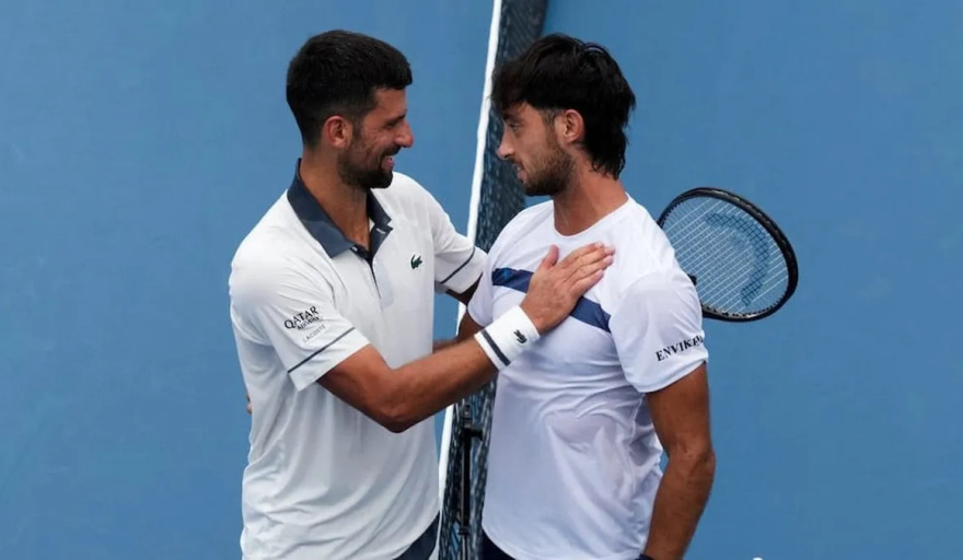 Thiago Tirante hizo historia: venció a Djokovic y avanzó en el Master 1000 de Cincinnati