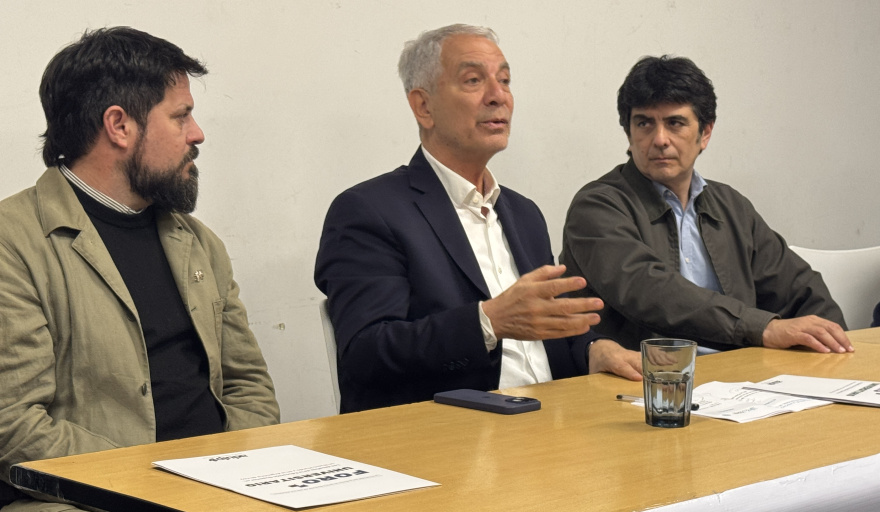 Julio Alak cerró el Foro Universitario de ADULP con críticas a Milei y un mensaje a 2027