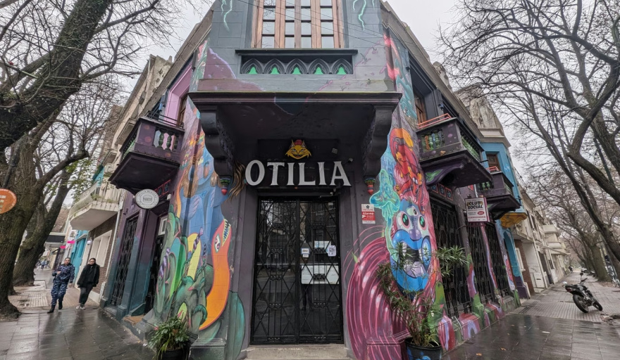 Casa Otilia se despide de La Plata y ahora remata todo el local: qué se puede comprar